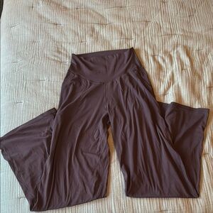 OFFLINE By Aerie Real Me Xtra Trouser size medium long deep earth color
